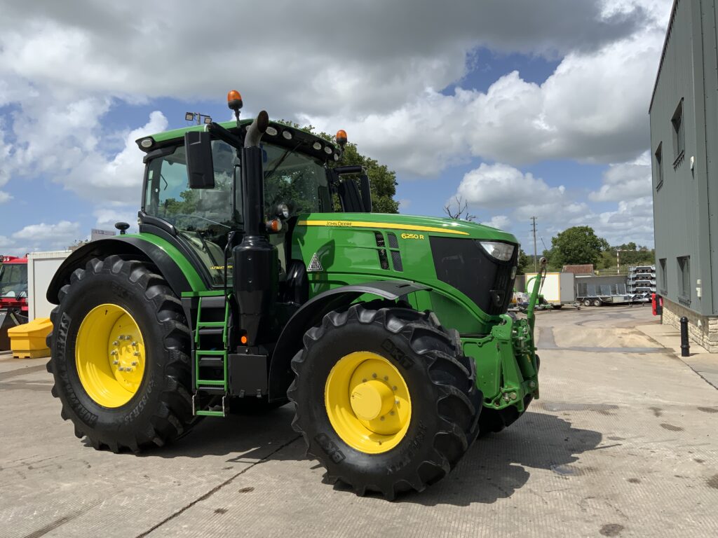 John Deere 6250R Ultimate Edition Tractor (ST26768)