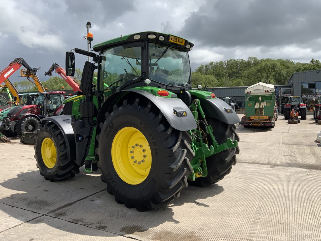 John Deere 6250R Ultimate Edition Tractor (ST26768)