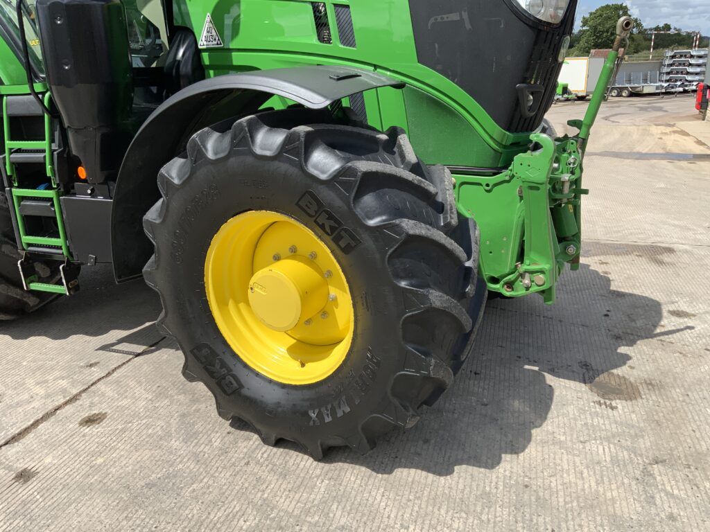 John Deere 6250R Ultimate Edition Tractor (ST26768)