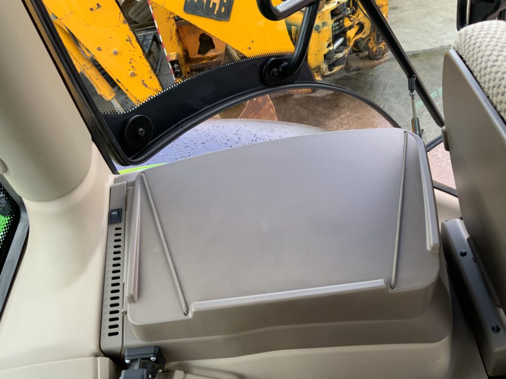 John Deere 6250R Ultimate Edition Tractor (ST26768)