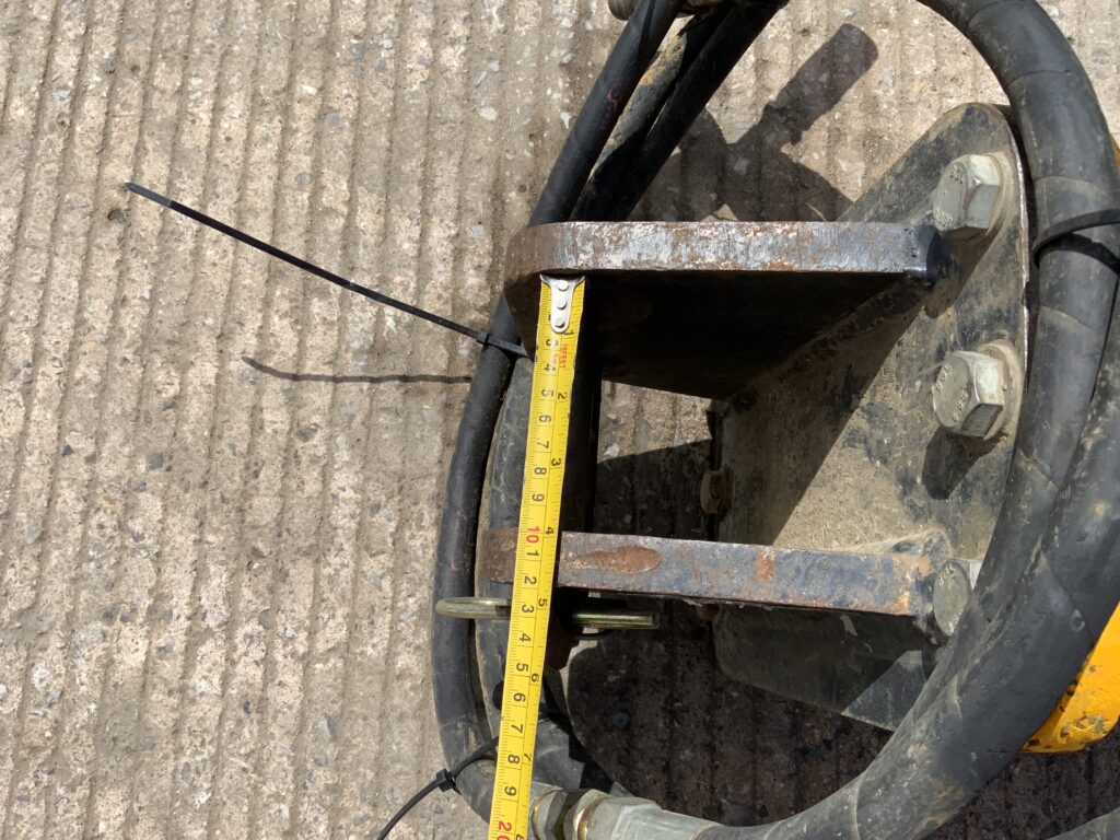 Arrow Head Breaker