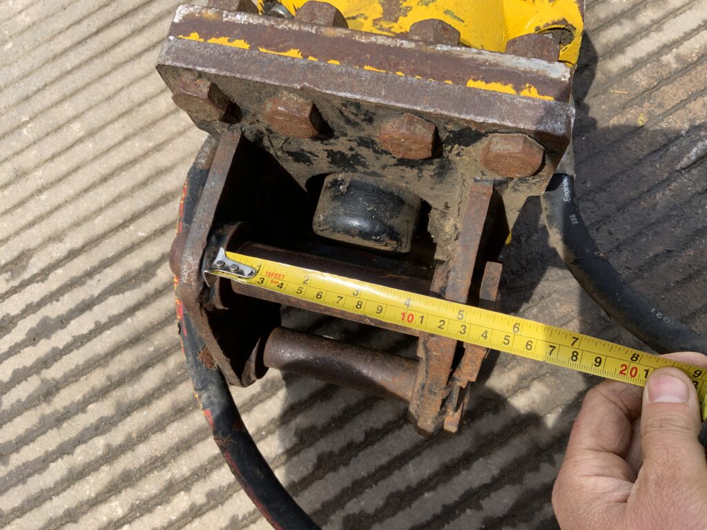 Epiroc SB102 Breaker (ST26997)