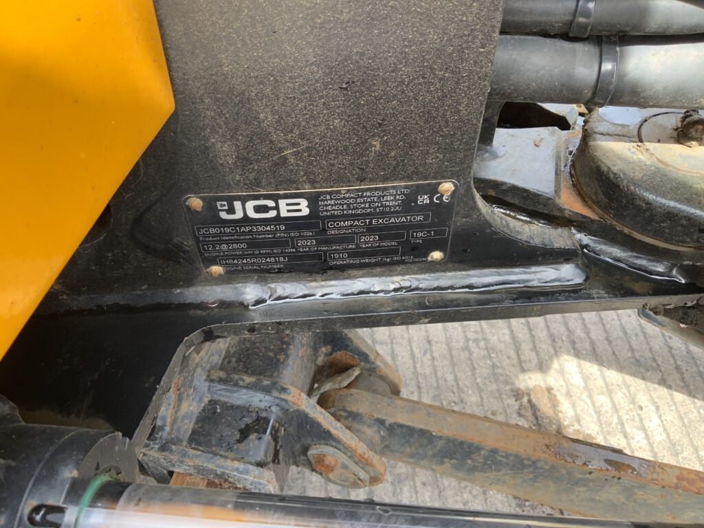 JCB 19C-1 Digger (ST25943)