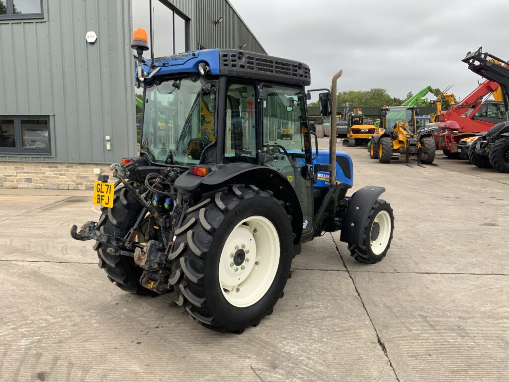 New Holland T4.90F Narrow Tractor (ST26779)