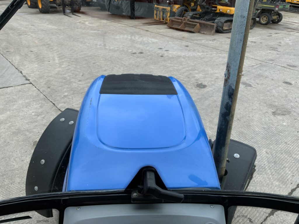 New Holland T4.90F Narrow Tractor (ST26779)