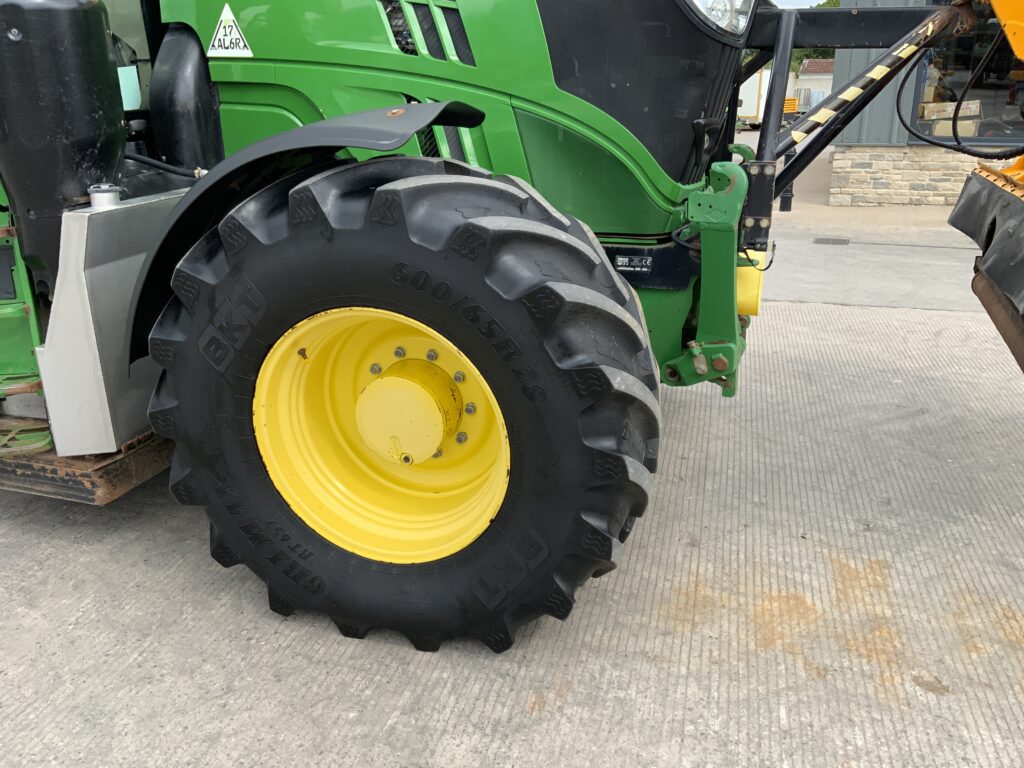 John Deere 6195R C/W Herder Mounted Hedge Trimmer (ST26503)