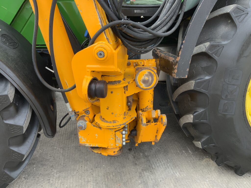 John Deere 6195R C/W Herder Mounted Hedge Trimmer (ST26503)