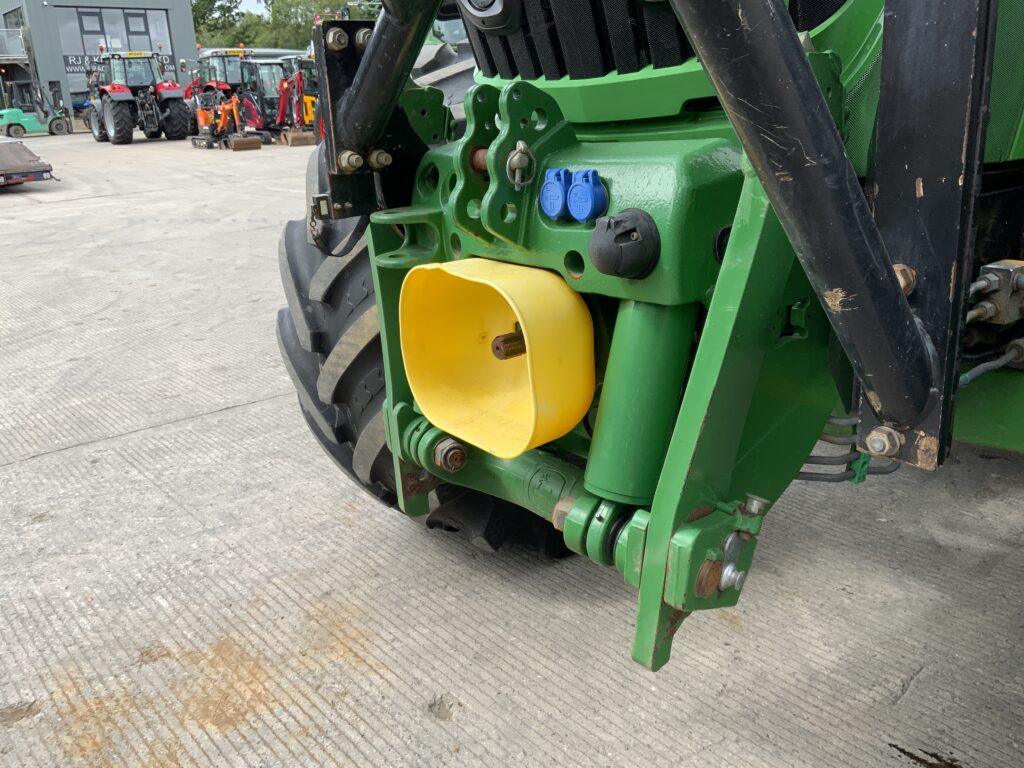 John Deere 6195R C/W Herder Mounted Hedge Trimmer (ST26503)