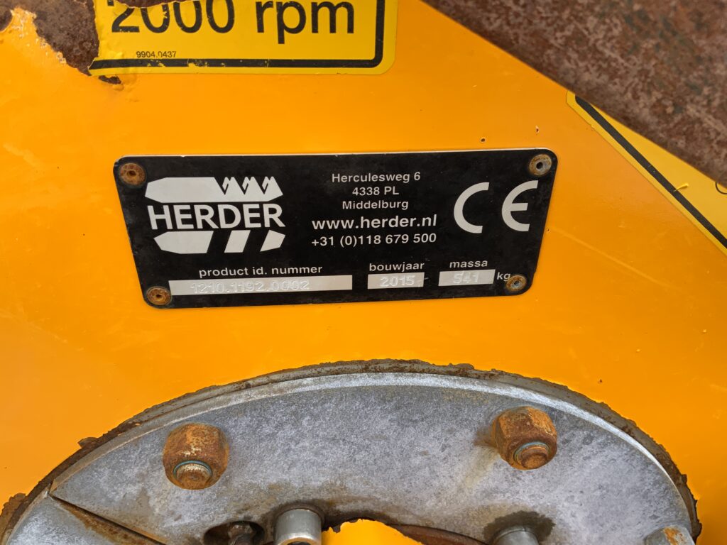 John Deere 6195R C/W Herder Mounted Hedge Trimmer (ST26503)