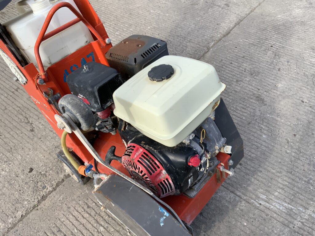 Husqvarna FS400 Roadsaw