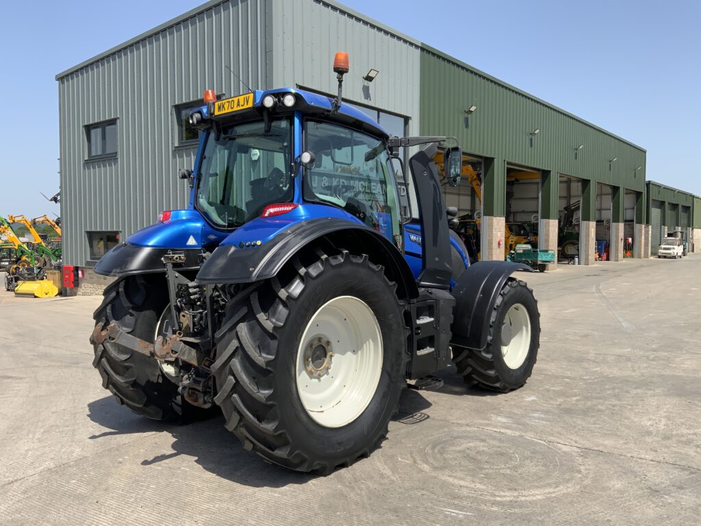 Valtra T154 Hi Tech Tractor (ST26619)