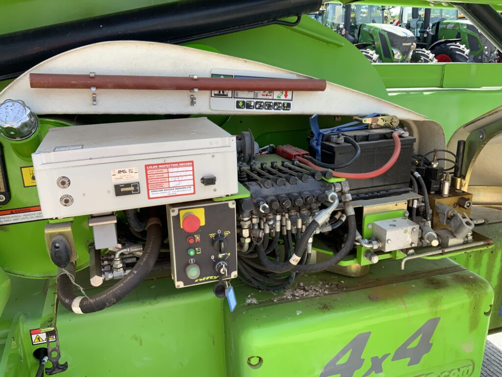 Niftylift HR21 Telescopic Boom Lift (ST27000)