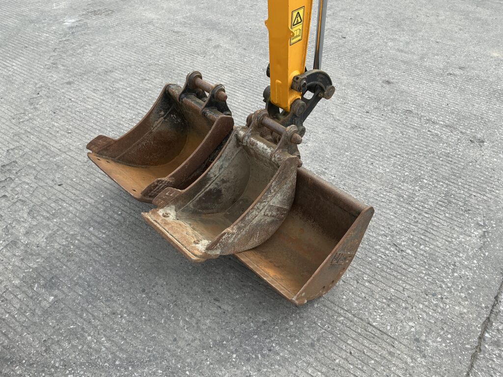 JCB 16C-1 Digger (ST26056)