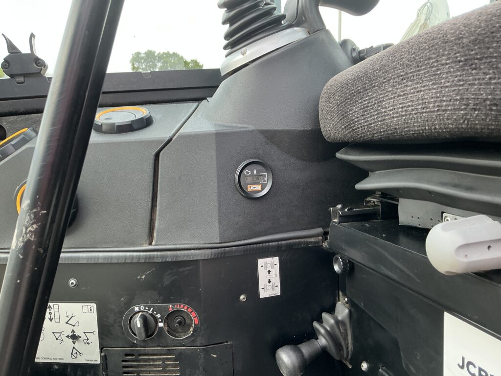 JCB 16C-1 Digger (ST26056)