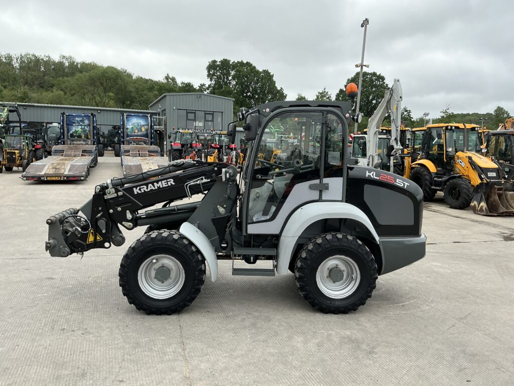 Kramer KL 25.5T Black Telescopic Loading Shovel (ST26763)