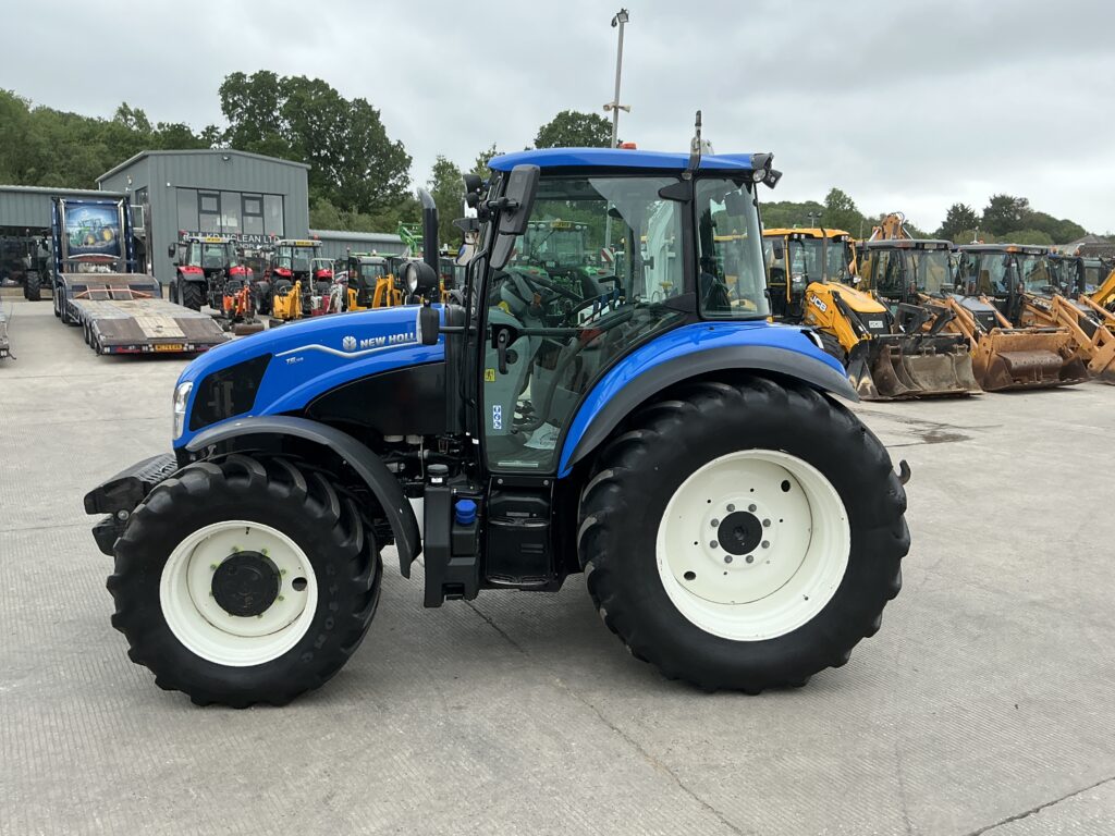 New Holland T5.110 Tractor (ST26832)