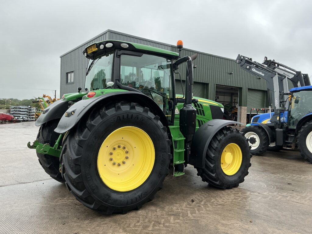 John Deere 6195R Ultimate Edition Tractor (ST26803)