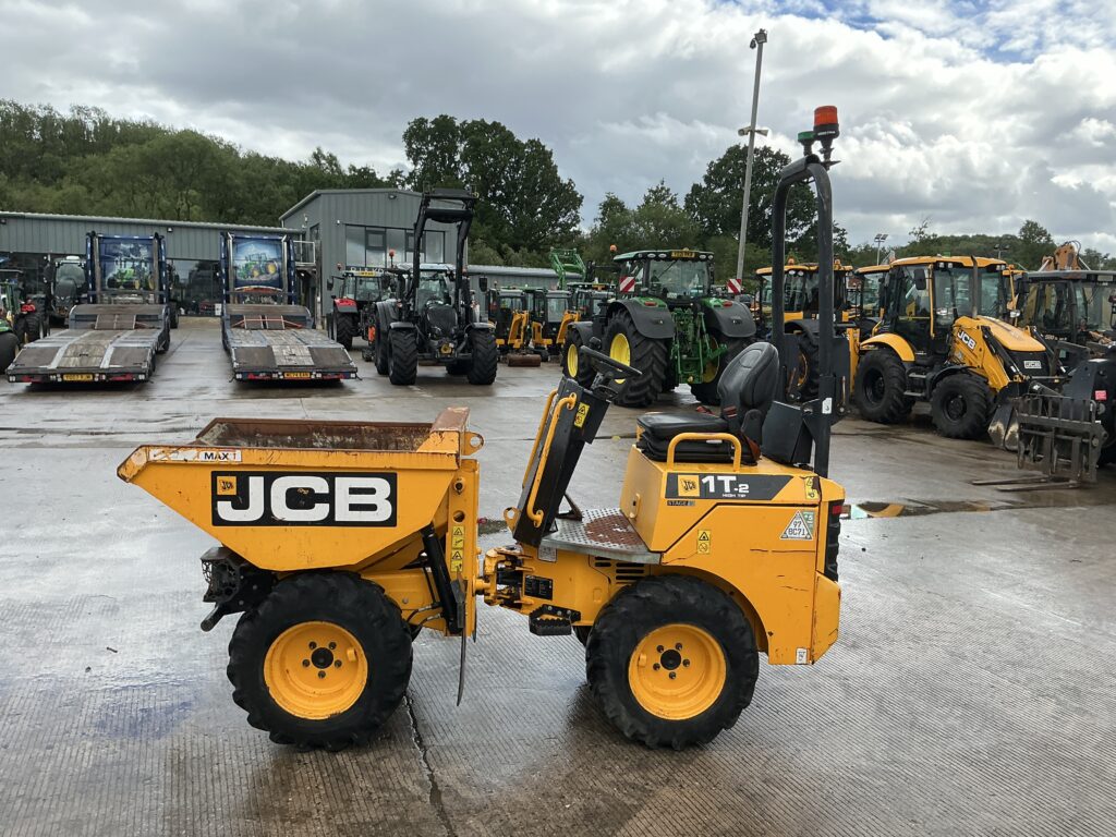 JCB 1 Tonne Hi Tip Dumper (ST26923)