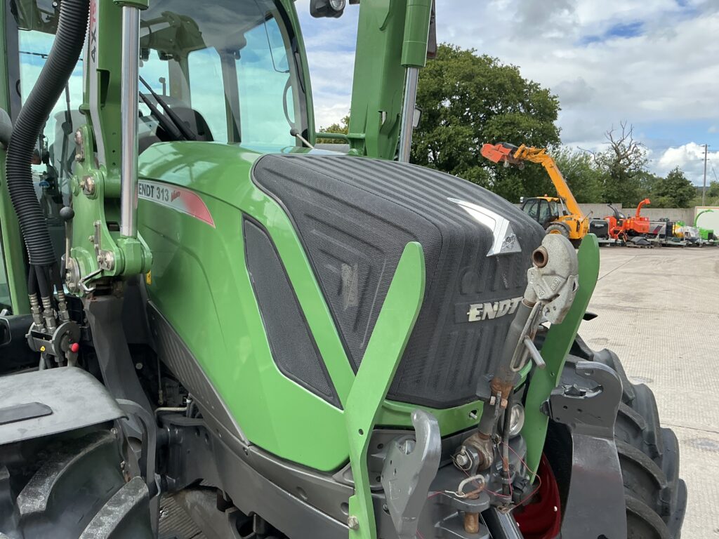 Fendt 313 Tractor (ST26375)