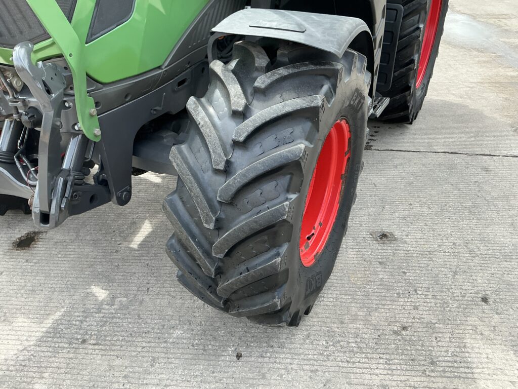 Fendt 313 Tractor (ST26375)
