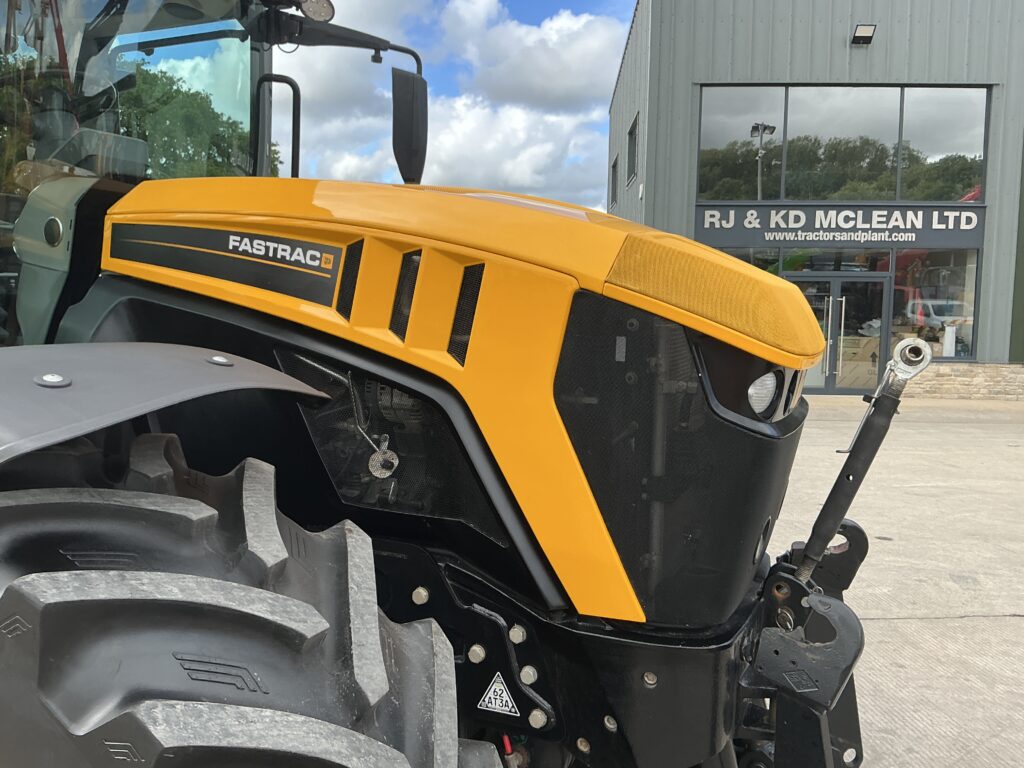 JCB 4220 Fastrac Tractor (ST26781)