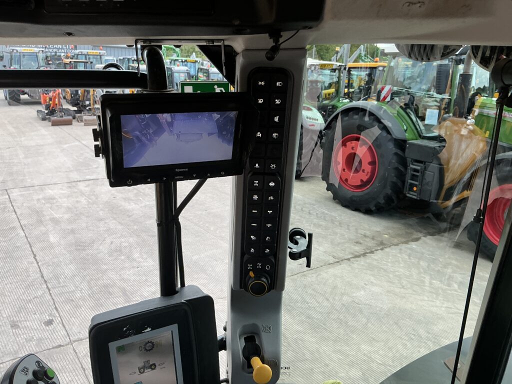 JCB 4220 Fastrac Tractor (ST26781)