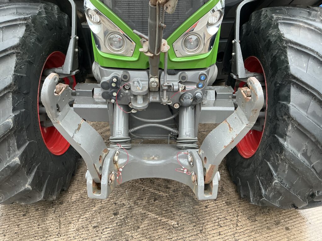 Fendt 828 Profi Plus Tractor (ST26831)