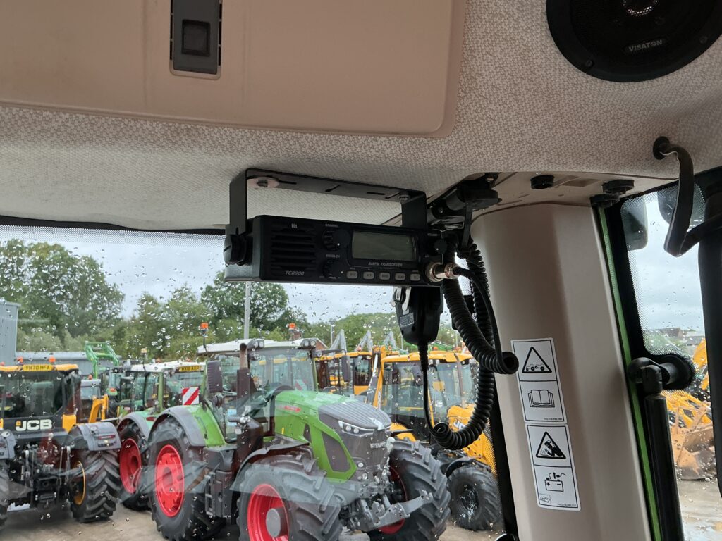 Fendt 828 Profi Plus Tractor (ST26831)