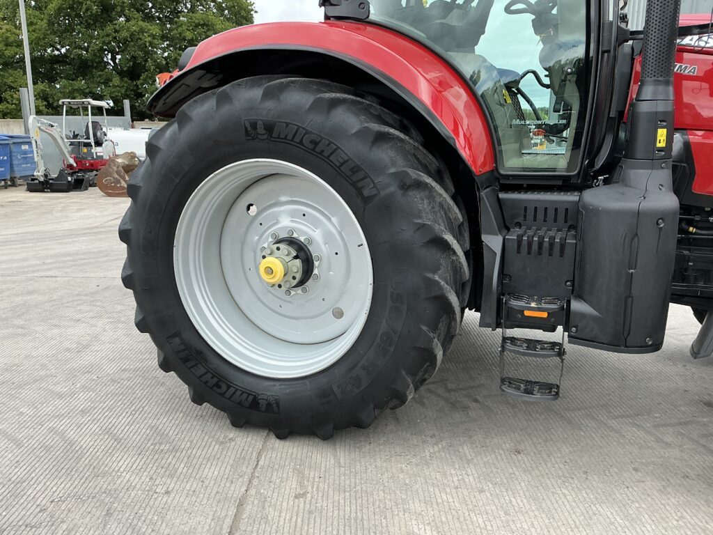 Case 185 Puma Multi Controller Tractor (ST26928)