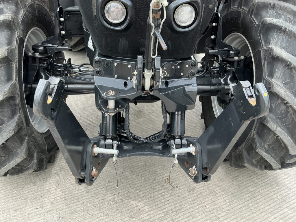Case 185 Puma Multi Controller Tractor (ST26928)
