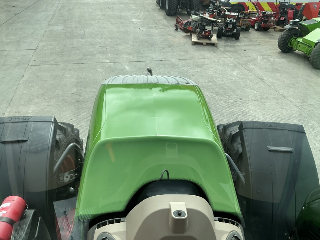 Fendt 720 Profi Plus Tractor (ST26896)