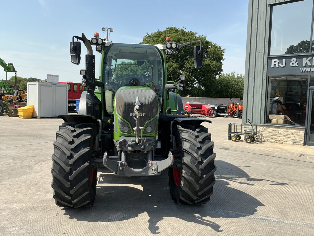 Fendt 516 Power Plus Tractor (ST27075)