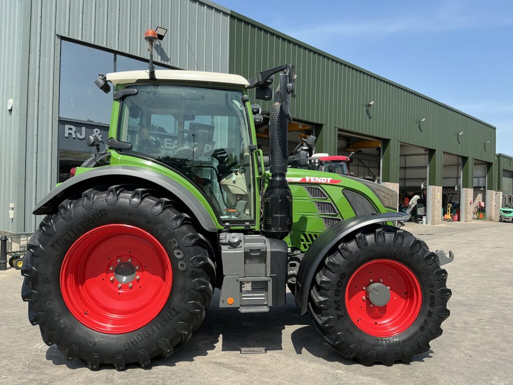 Fendt 516 Power Plus Tractor (ST27075)