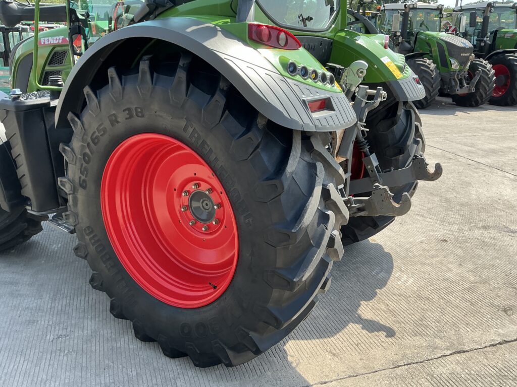 Fendt 516 Power Plus Tractor (ST27075)