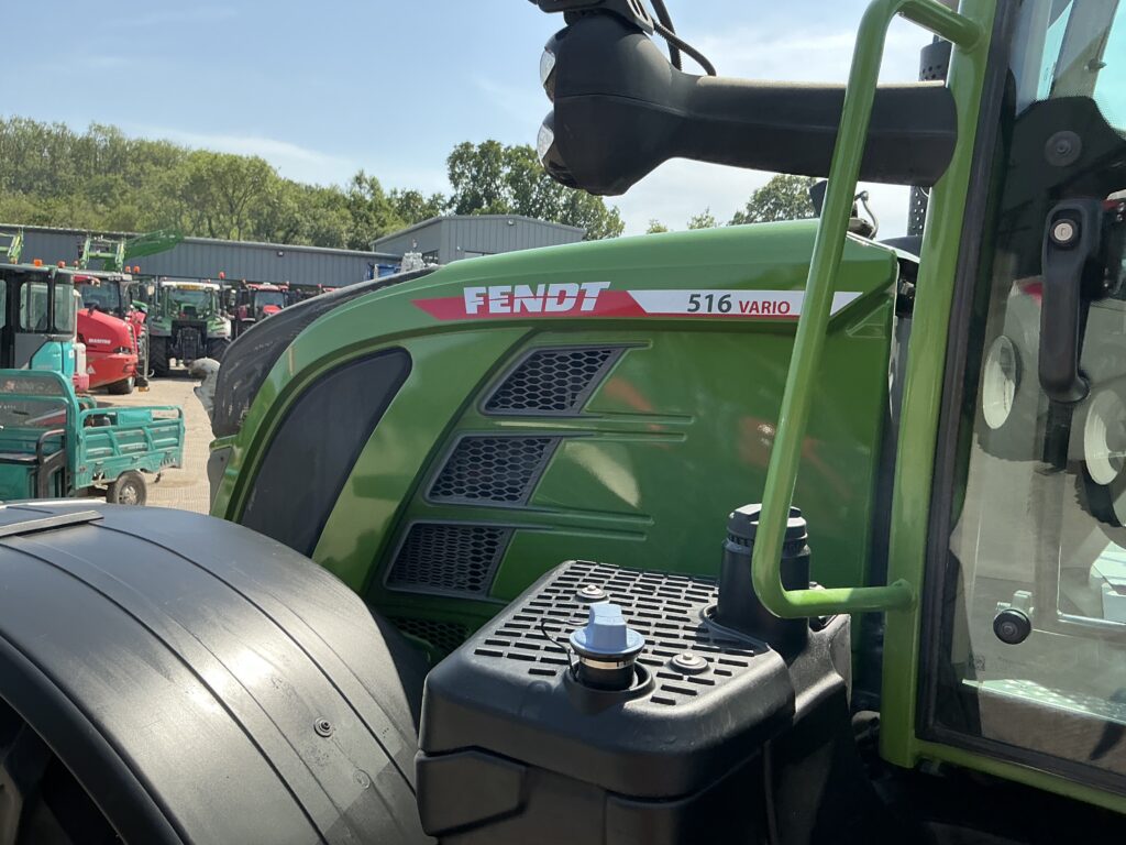 Fendt 516 Power Plus Tractor (ST27075)