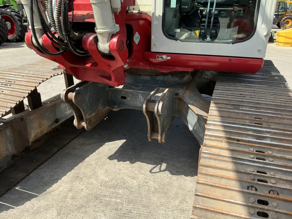 Takeuchi TB2150 C/W Engcon Tiltrotor Digger (ST27032)