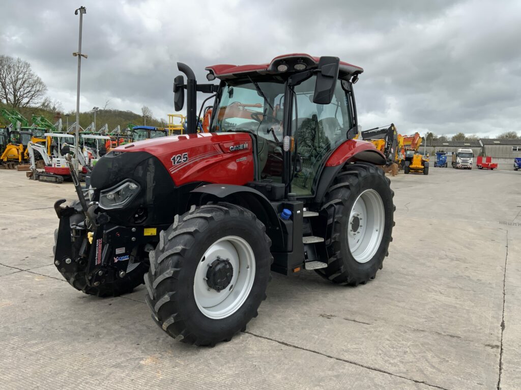 Case Maxxum 125 Tractor (ST26224)