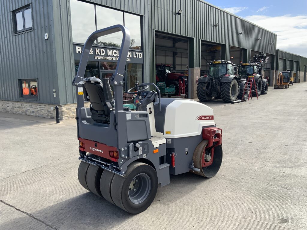 DYNAPAC CC1200C VI Roller (ST25092)