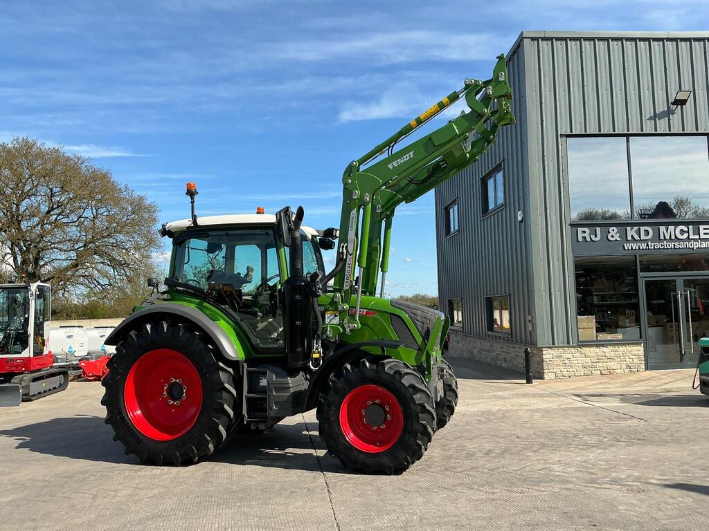 Fendt 312 Power Tractor (ST26380)