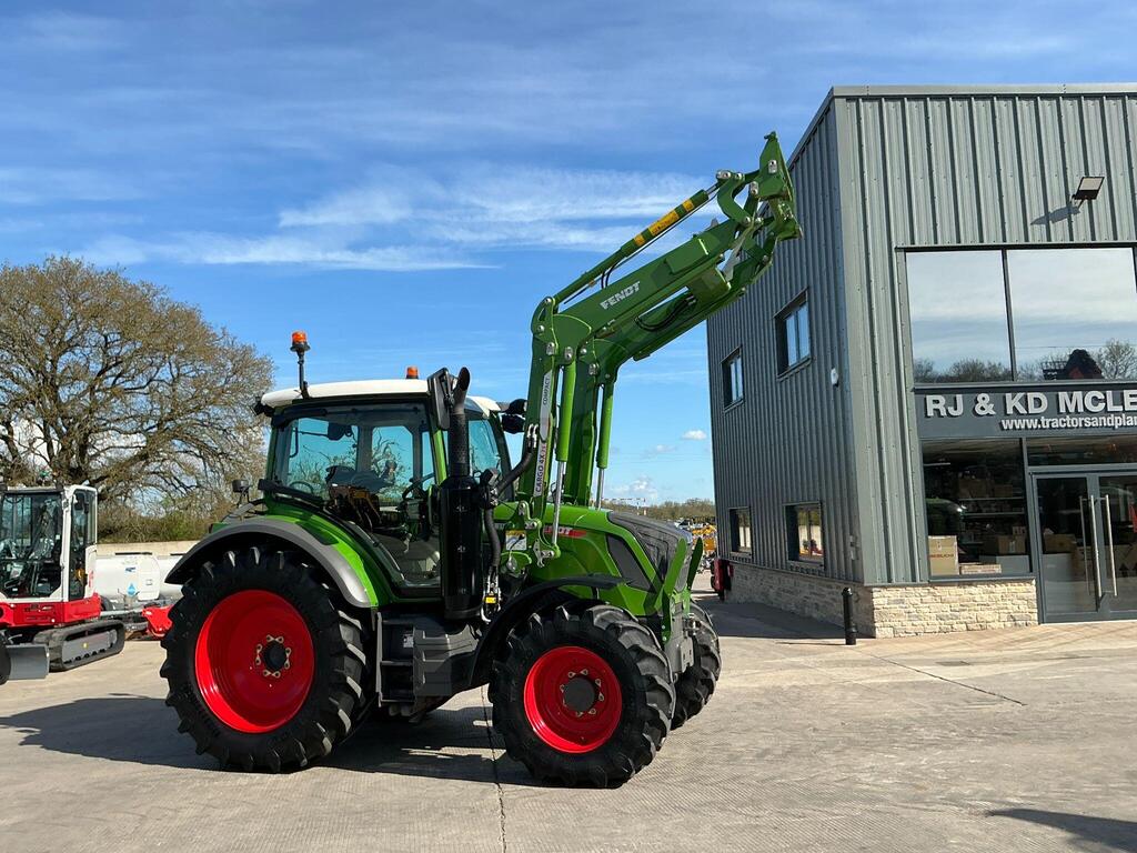 Fendt 312 Power Tractor (ST26380)