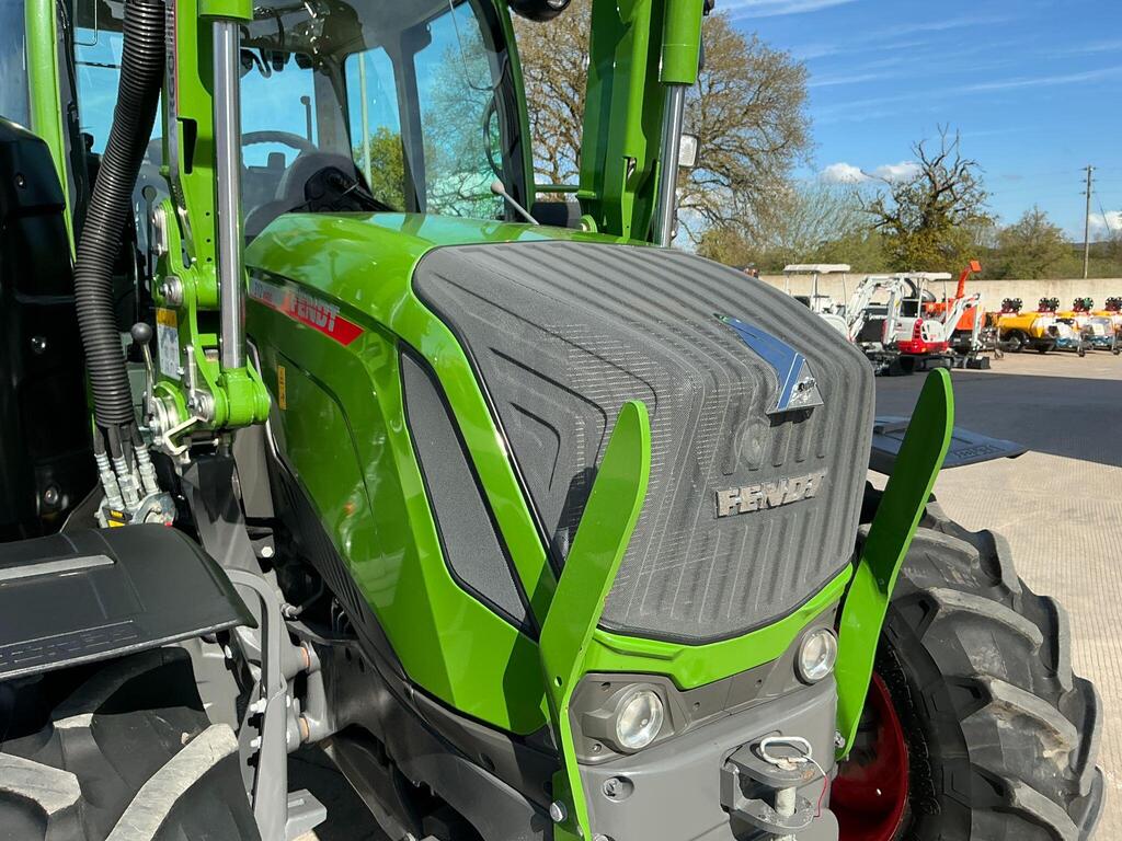 Fendt 312 Power Tractor (ST26380)