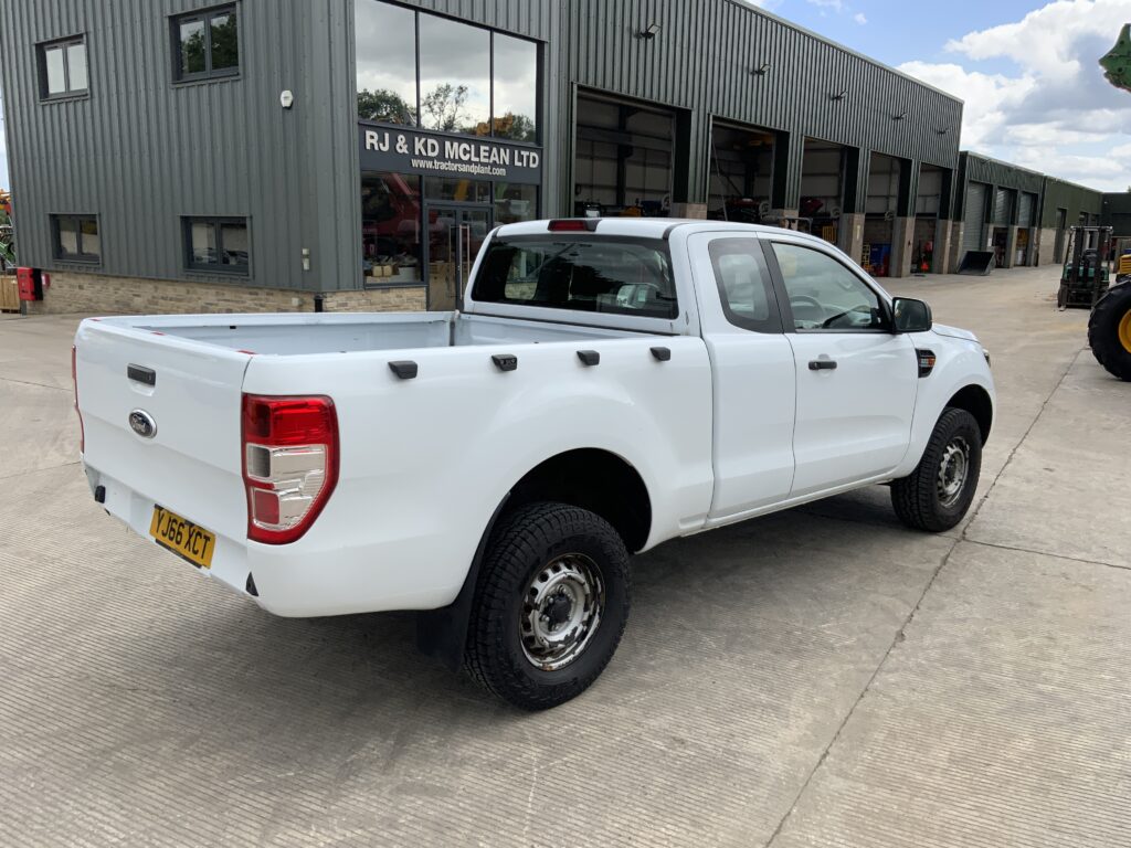 Ford Ranger 2.2 TDCi XL Pickup Double Cab (ST26396)