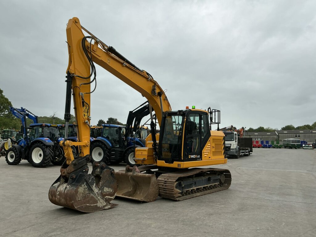 JCB 140X LC Digger (ST26187)