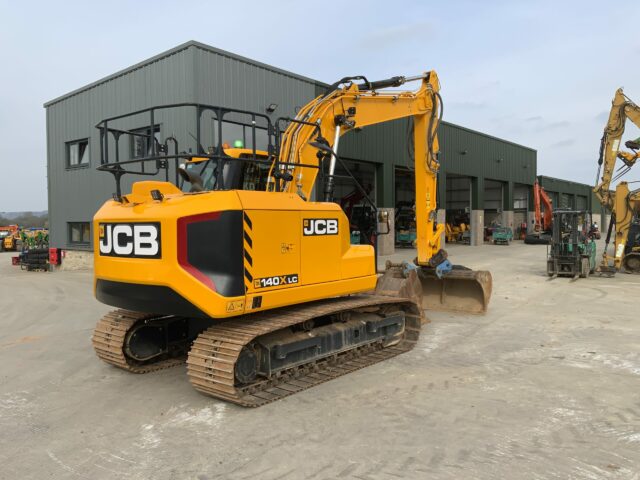 jcb-140x-lc-digger-st26188-copy-img-0186-scaled
