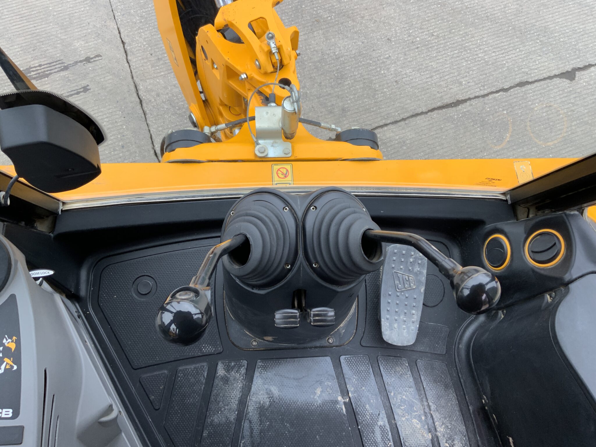 JCB 3CX Site Master Pro Wheeled Digger (ST25999)