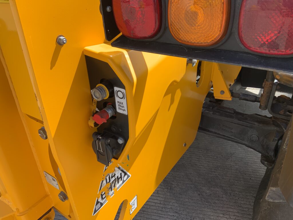 JCB 532-70 Agri Telehandler (ST25501)