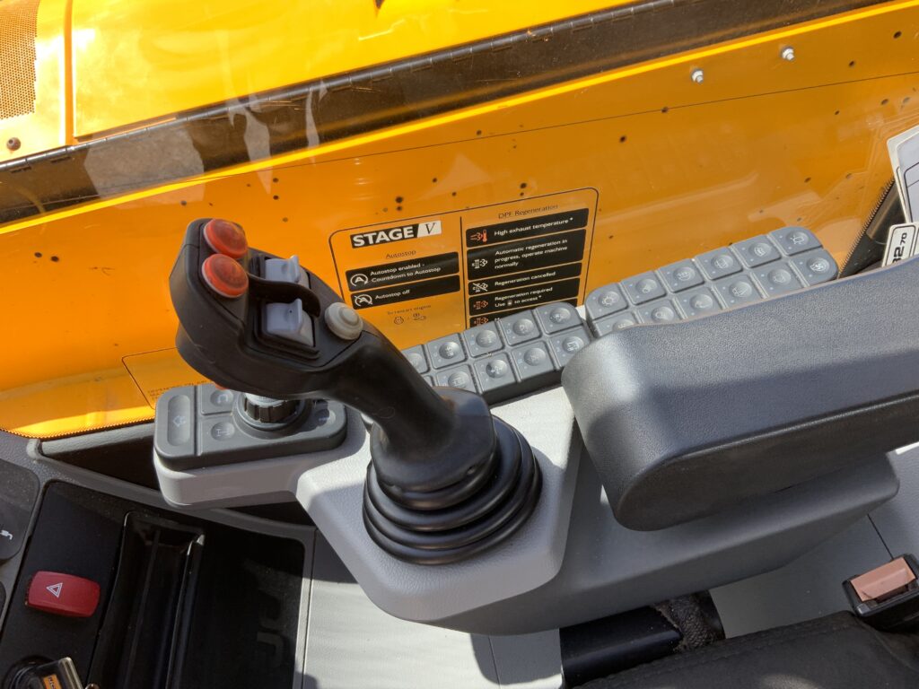 JCB 532-70 Agri Telehandler (ST25501)
