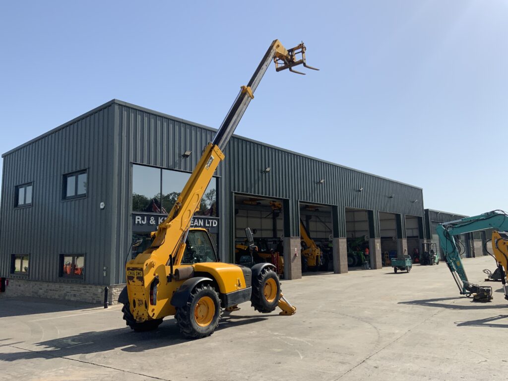 JCB 533-105 Telehandler (ST23611)
