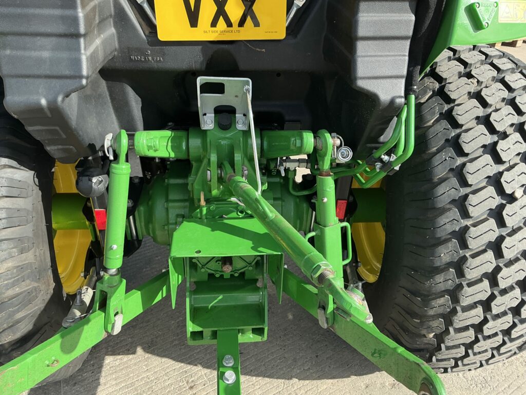 John Deere 4049M Tractor (ST26251)