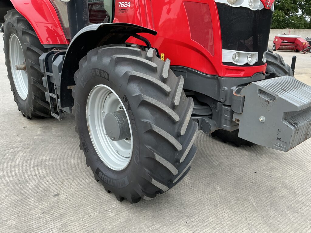 Massey Ferguson 7624 Dyna VT Tractor (ST25259)